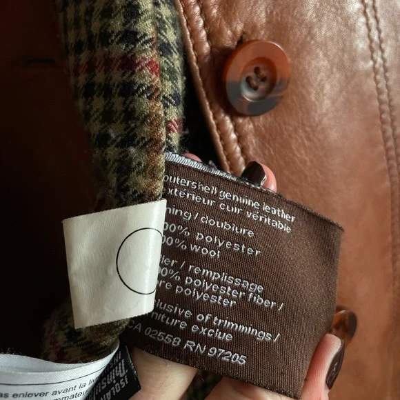 Vintage Danier Leather Jacket - Picture 6 of 7